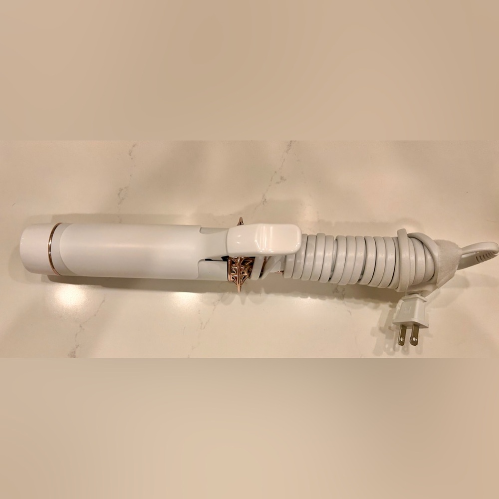 T3 - Twirl 1.75 Inch Curling Iron ~ White